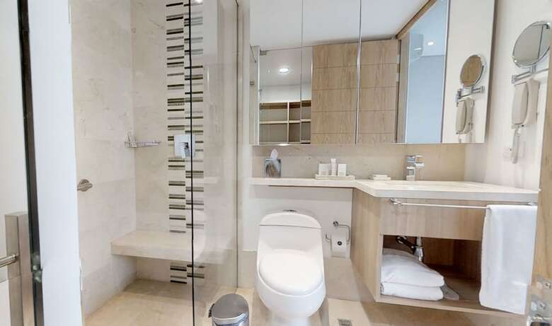 Hotel Estelar La Torre Suites