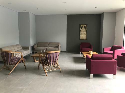 Hotel Class Suites