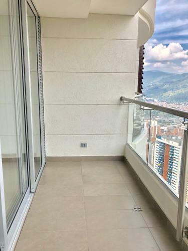 Apartamento Con Acabos De Lujo