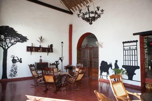 Caf� Mompox - Colonial House
