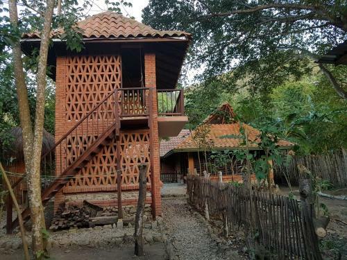Agroturismo El Higuer�n * Ecolodge