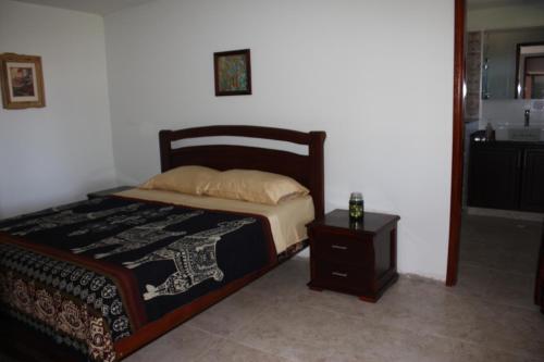 Bed & Breakfast Waterfall Caf� Retreat