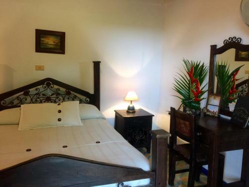 Hotel Bosques Del Saman Alcala