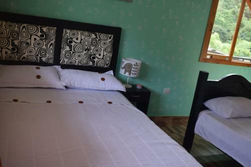 Hotel Hostal La Divisa