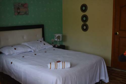 Hotel Hostal La Divisa