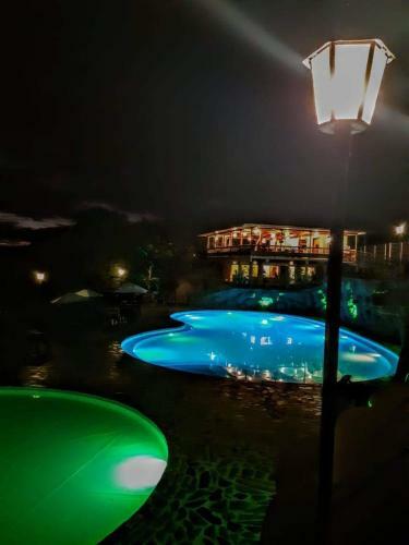 Lodge Ixupark Piscinas Climatizadas