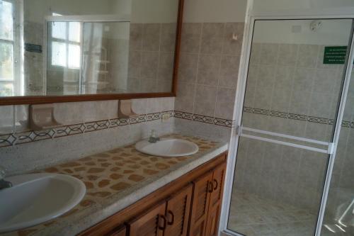 Apartamento Condominio Punta Bolivar