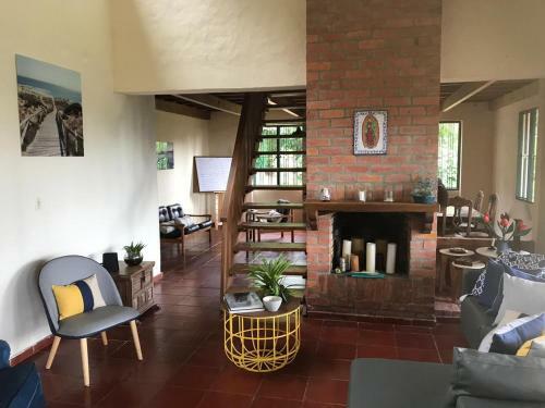 Lodge Mountain Getaway Near Bogota