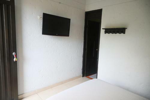 Hostal Hospedaje Aquel Almendro