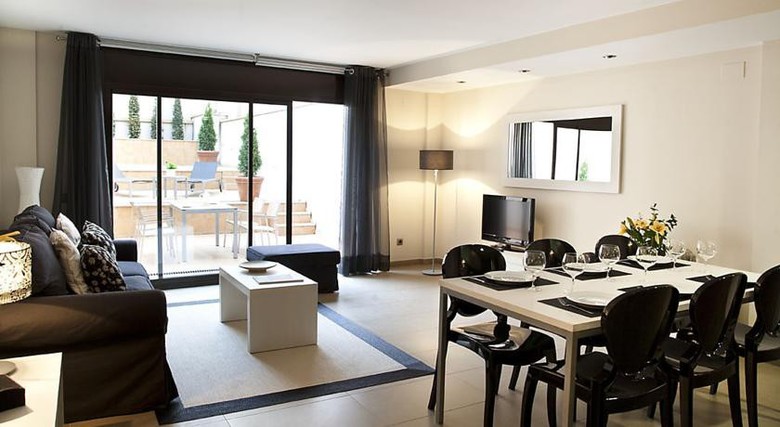 Apartamentos Up Suites Bcn