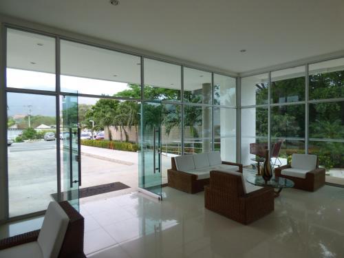 Apartamento Costa Azul Suites 906