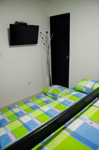 Albergue Apartahotel Lunamar
