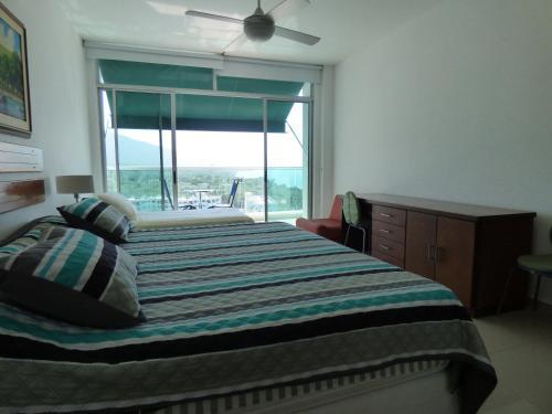 Apartamento Costa Azul Suites 905
