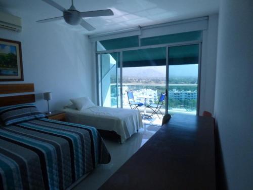 Apartamento Costa Azul Suites 905