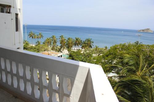 Apartamentos Esmeralda- Vista Al Mar