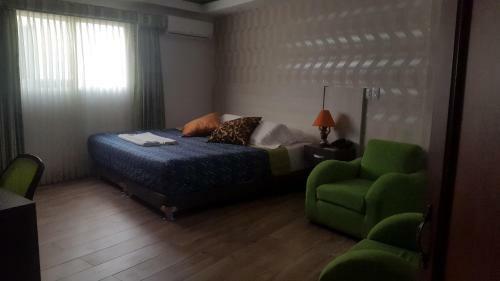 Hotel Damys