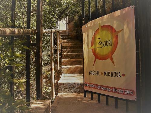 Hostal Mirador Babel