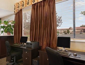 Hotel Baymont Inn And Suites Cortez