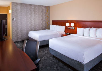 Hotel Courtyard Charlottesville North