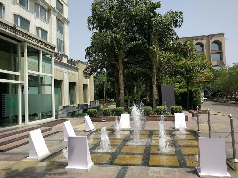 Hotel Optus Sarovar Premiere