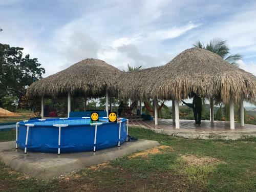 Casa Finca Loma Linda