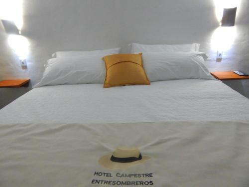Hotel Entre Sombreros