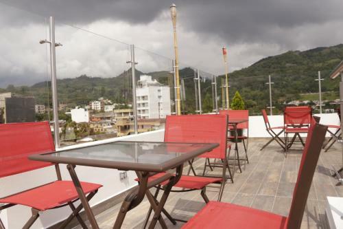 Hotel Grand H&R