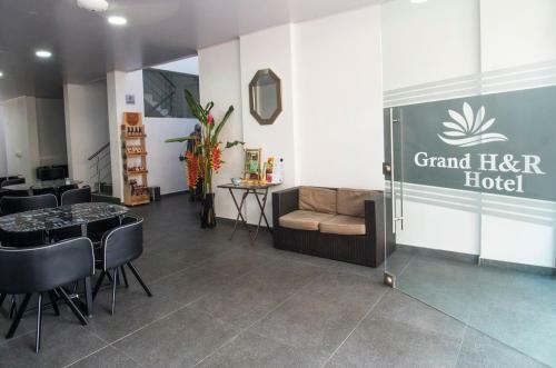 Hotel Grand H&R