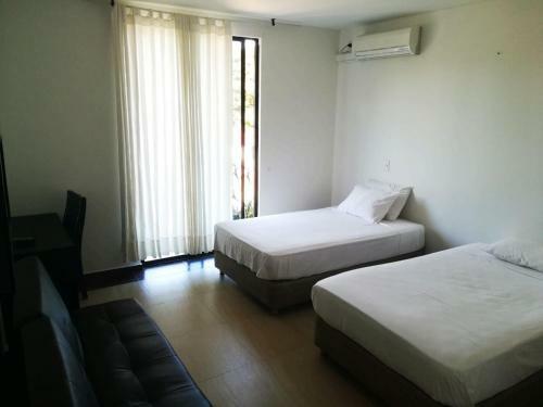 Hotel Campestre Saman Del Rio