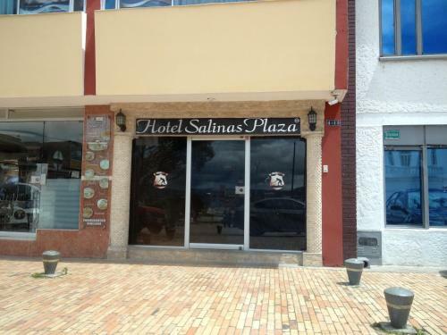 Hotel Salinas Plaza