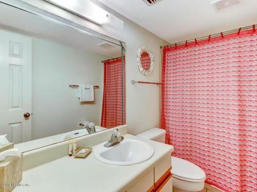 Apartamento Beachfront Condo #125239