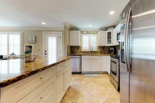 Bay Bungalow