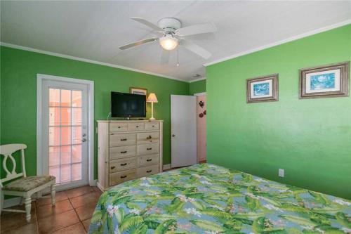 Anna Maria Escape Two Bedroom Villa