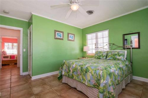Anna Maria Escape Two Bedroom Villa