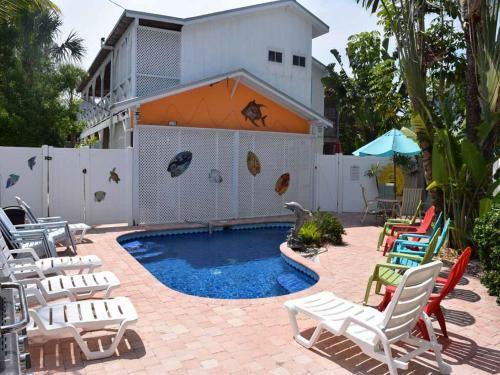 Blue Dolphin Inn - Ibis Townhouse