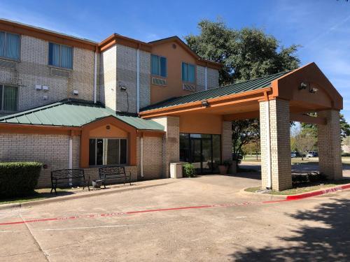 Hotel Americas Best Value Inn Addison