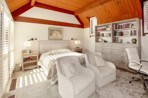 770 Via Gaviota Home