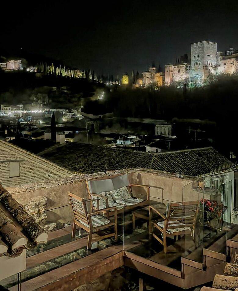 Apartamentos Turisticos Alhambra