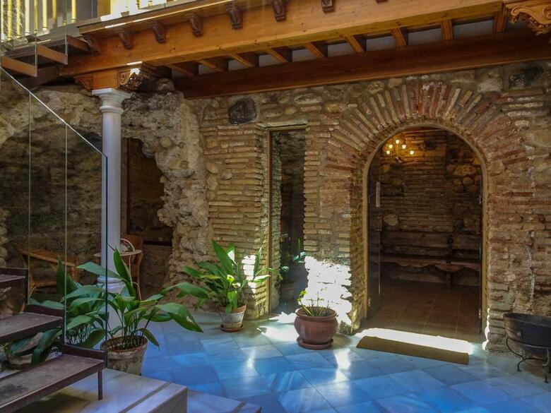Apartamentos Turisticos Alhambra