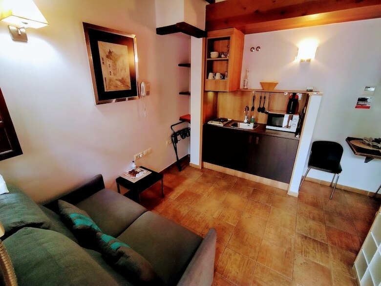 Apartamentos Turisticos Alhambra