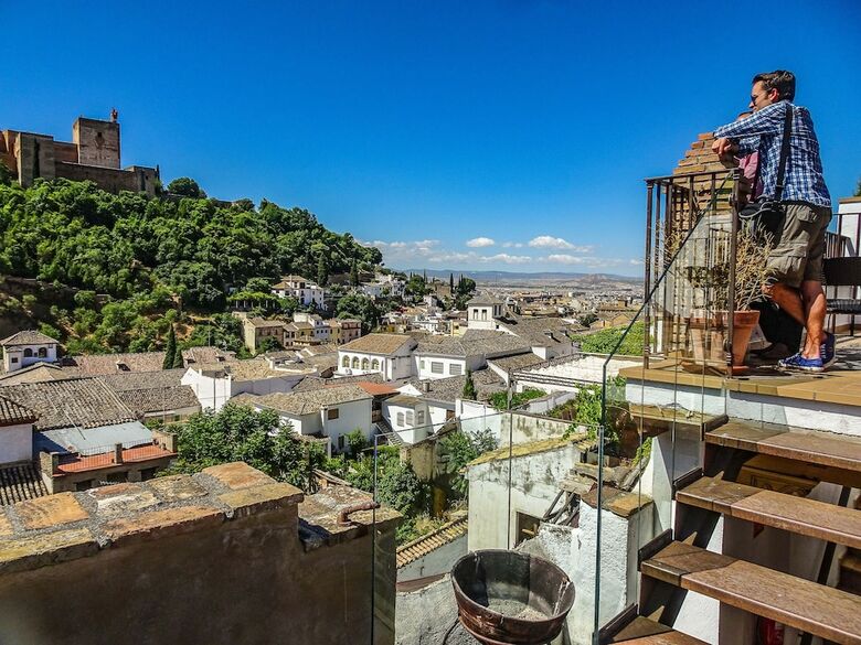 Apartamentos Turisticos Alhambra
