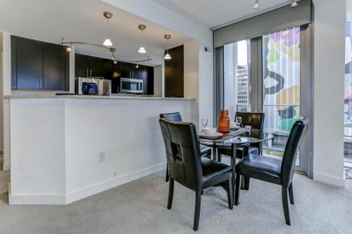 Twentieth Street Apartments