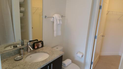 Twentieth Street Apartments