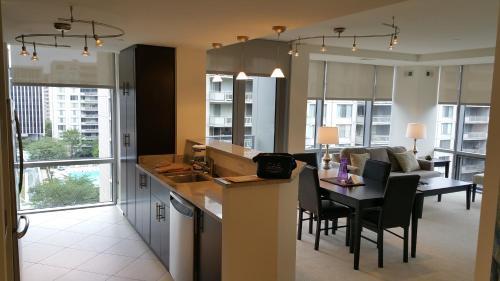 Twentieth Street Apartments