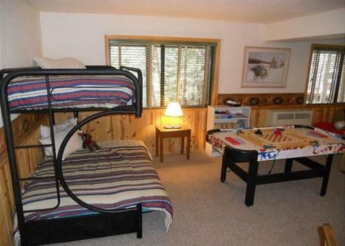 Paulson-3 Bedroom Cabin