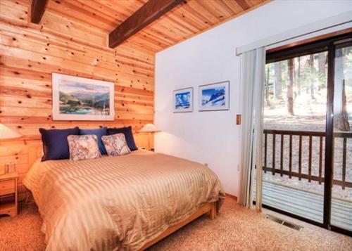Brother House-4 Bedroom Cabin