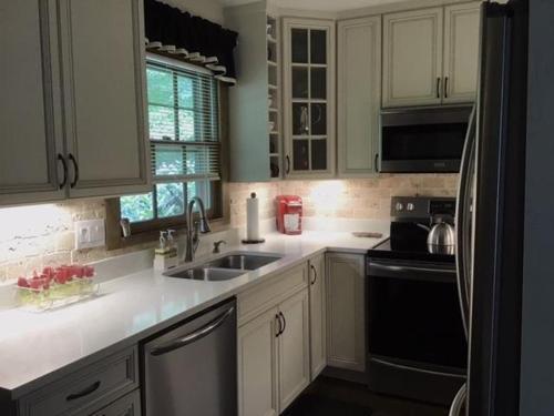Rose Hill Country Cottage