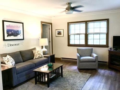 Rose Hill Country Cottage