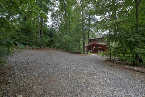 Eagle's Wing Lodge Home