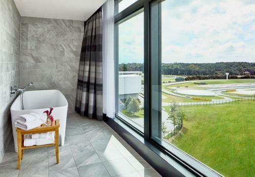 Kimpton Overland Hotel